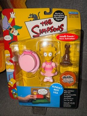 VINTAGE 2002 Simpsons World of Springfield SUNDAY BEST LISA - Mint & Sealed!